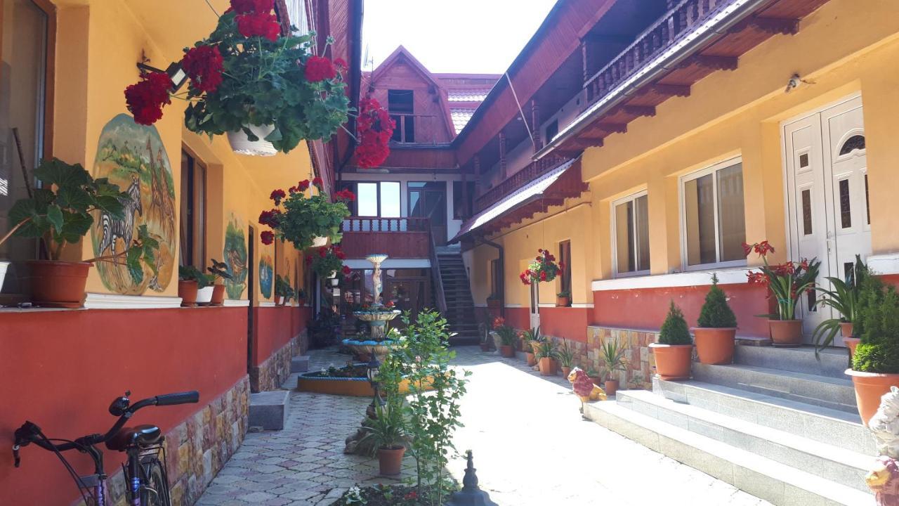 Casa Luca Hotel Sîmbăta de Sus Buitenkant foto